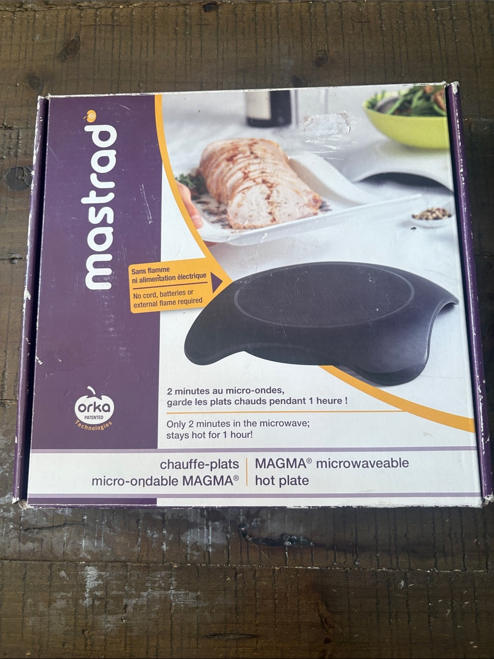 Mastrad Magma Microwaveable Hot Plate - Red in color open box new